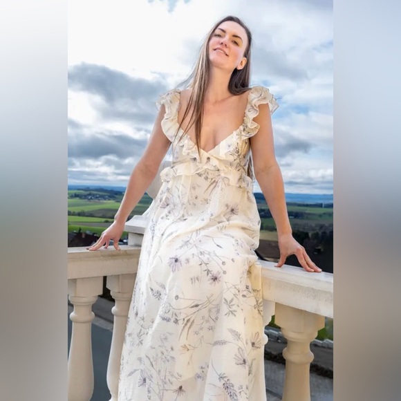 H&M Lyocell-blend Ruffled Dress - Picture 7 of 13